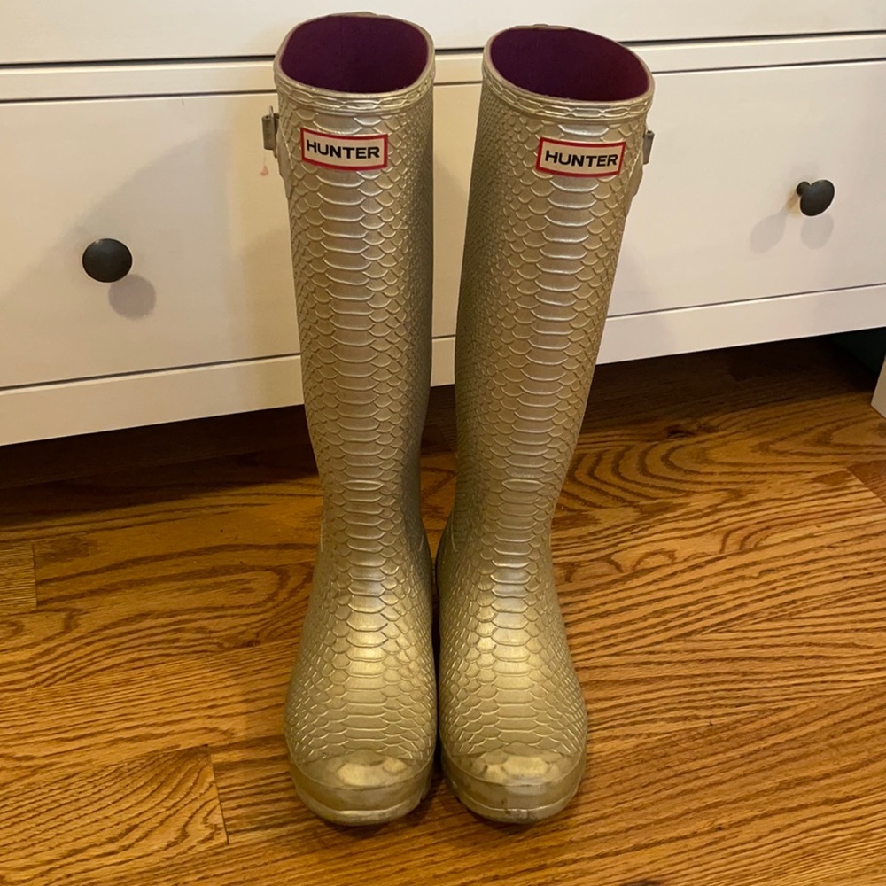 Gold Hunter rain boots